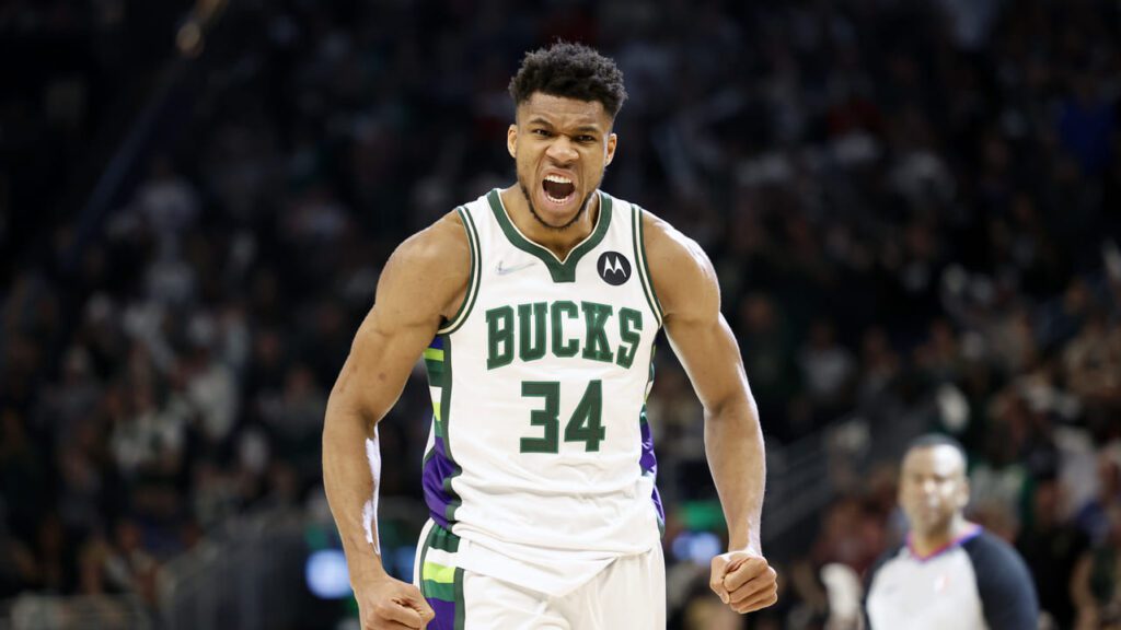 NBA Top 10 Players Giannis Antetokounmpo
